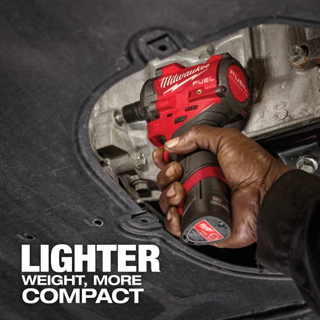M12 FUEL Stubby 3/8" Impact Wrench