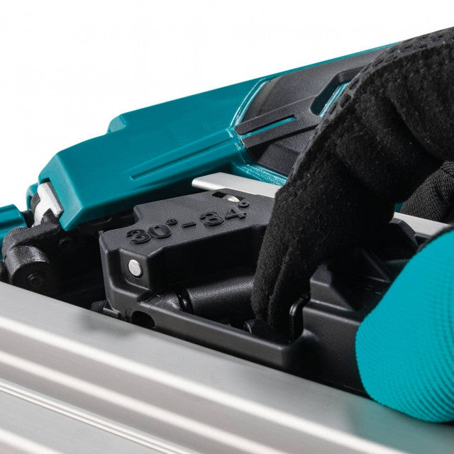 40V MAX XGT 3-1/2in Brushless Framing Nailer 30-34° Clipped Head Bare Tool
