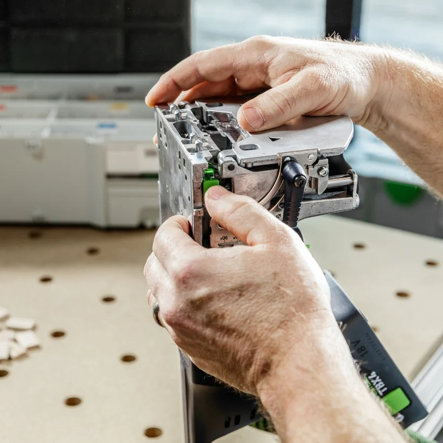 Cordless Domino DFC500 (BASIC)