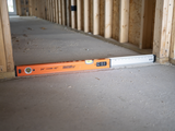 24"-42" Extendable Box Beam Level