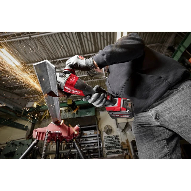 M18 FUEL 4-1/2"-6" Braking Grinder, Paddle Switch