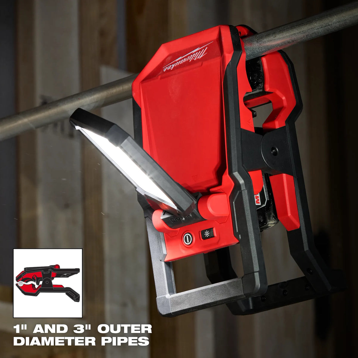 M18 ROVER™ Clamping Flood Light